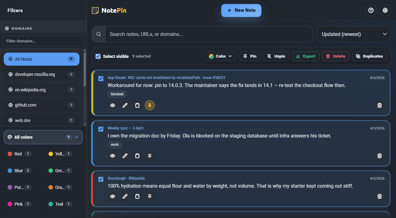 The NotePin board in dark mode with several notes selected and the bulk action toolbar visible
